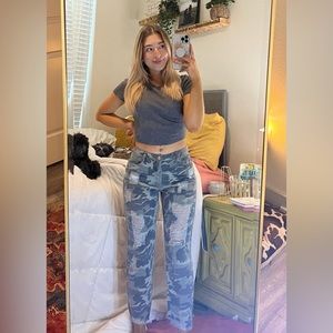 🍀CAMO JEANS BY MITTOSHOP🍀
               WORN TWICE!!